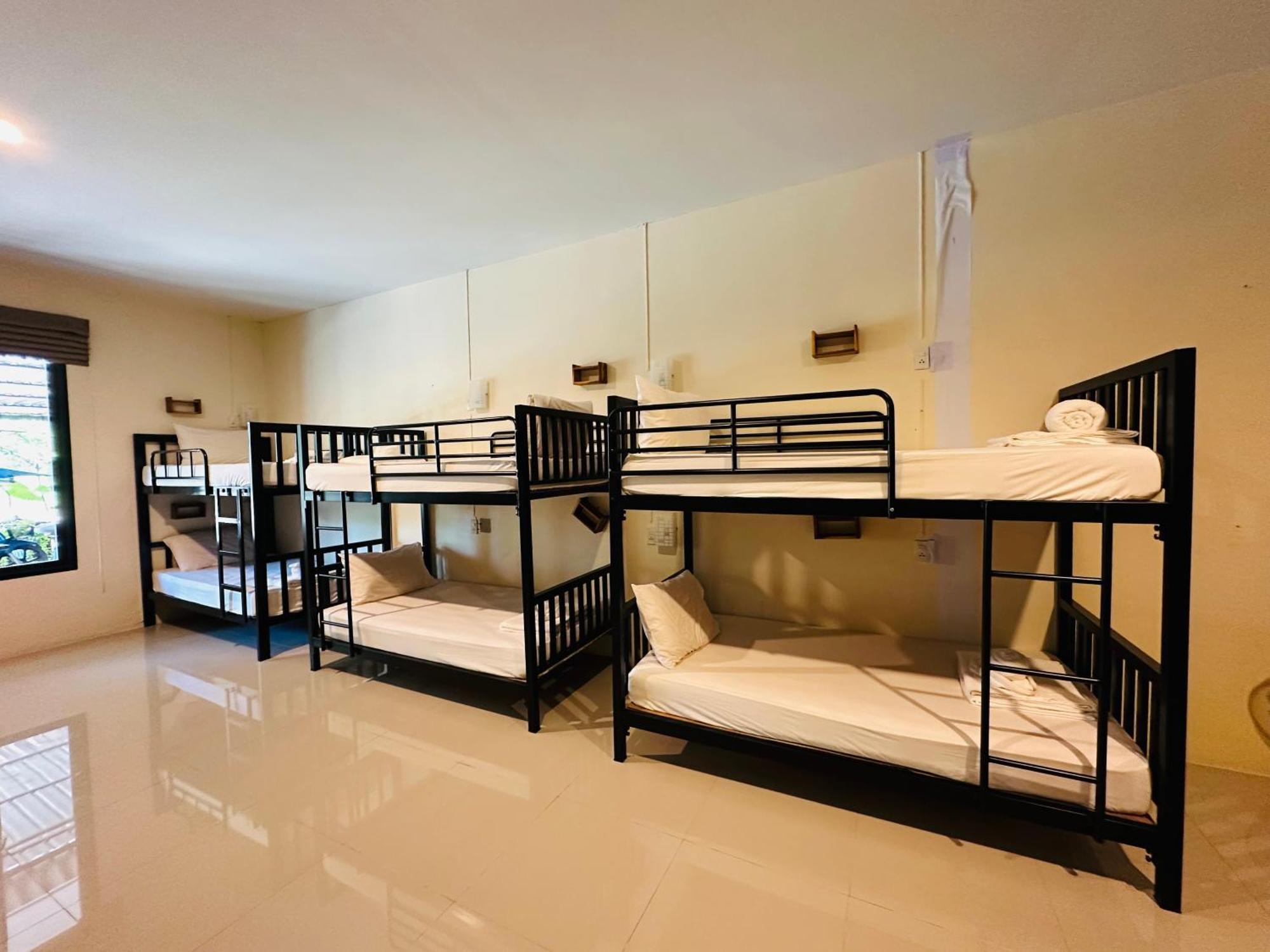 Koh Jum Bungalow & Hostel Εξωτερικό φωτογραφία