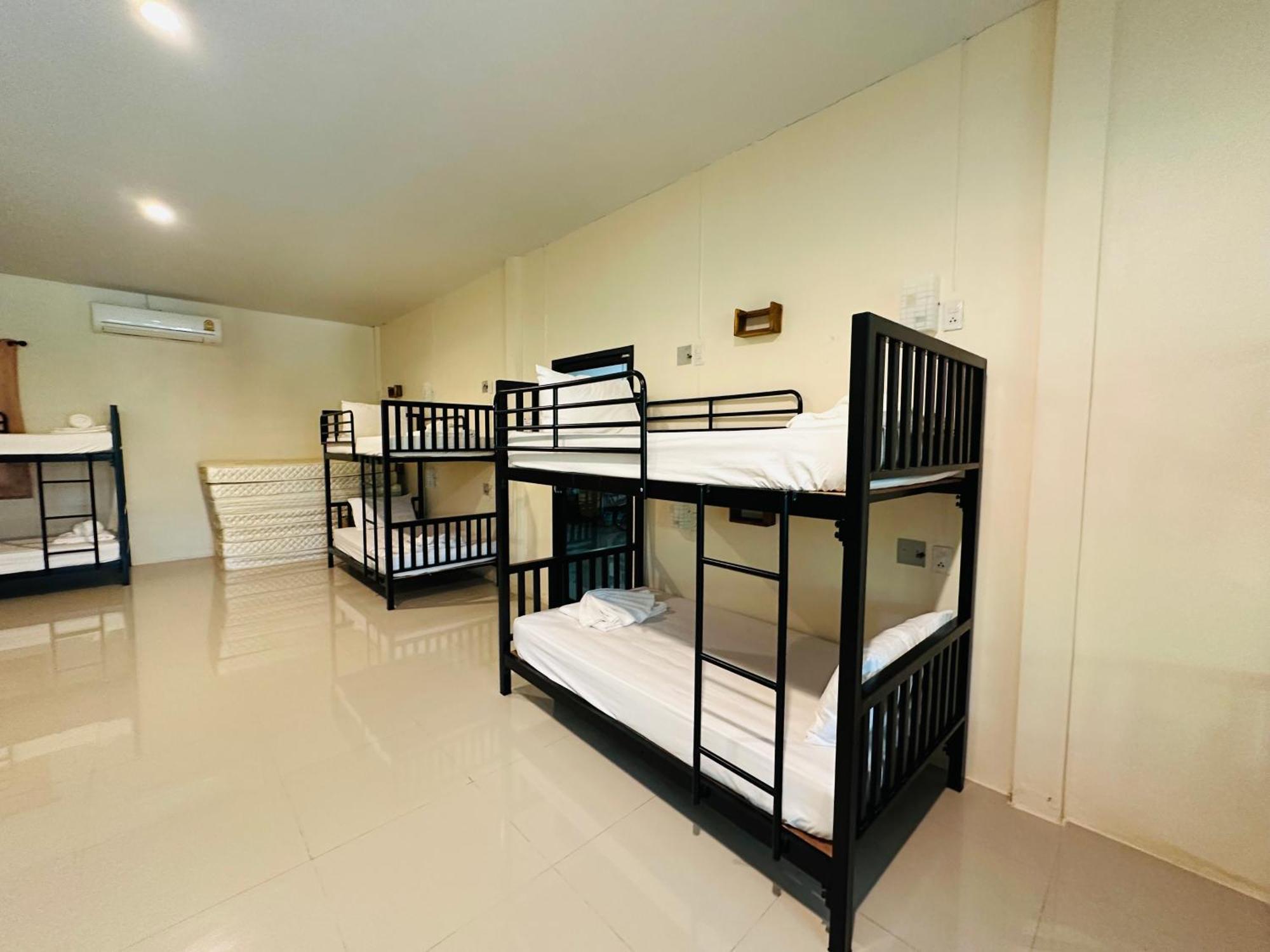 Koh Jum Bungalow & Hostel Εξωτερικό φωτογραφία