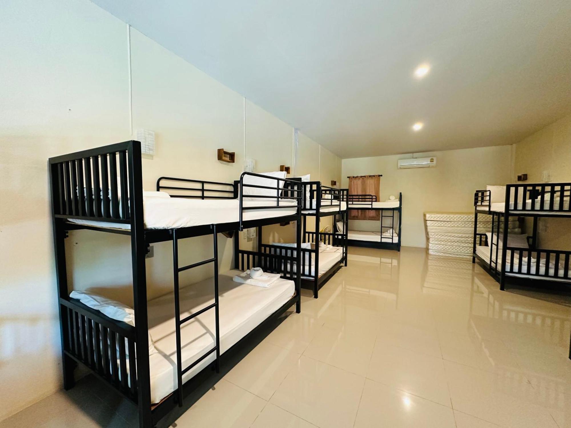 Koh Jum Bungalow & Hostel Εξωτερικό φωτογραφία
