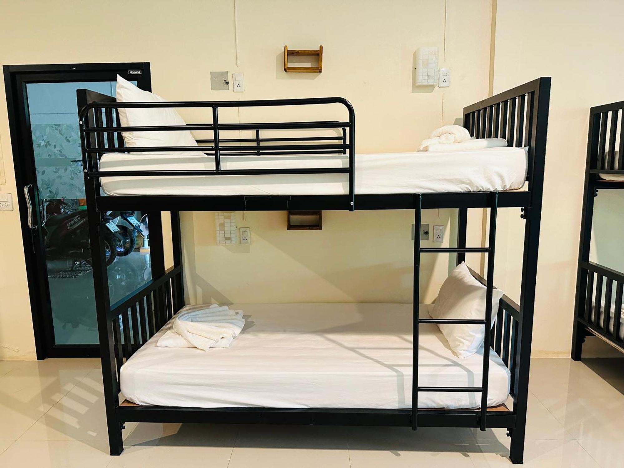 Koh Jum Bungalow & Hostel Εξωτερικό φωτογραφία