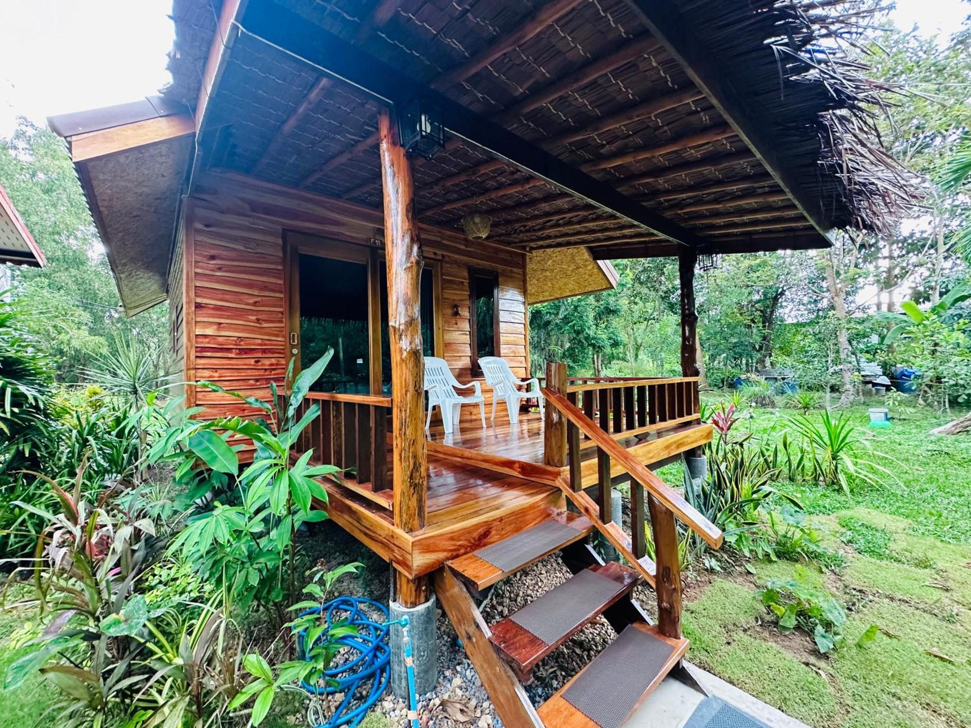 Koh Jum Bungalow & Hostel Εξωτερικό φωτογραφία