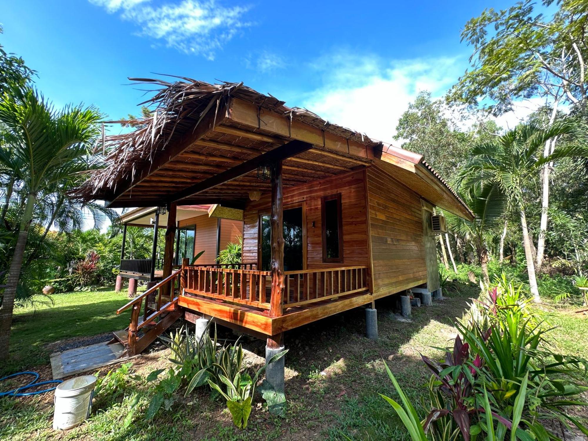 Koh Jum Bungalow & Hostel Εξωτερικό φωτογραφία