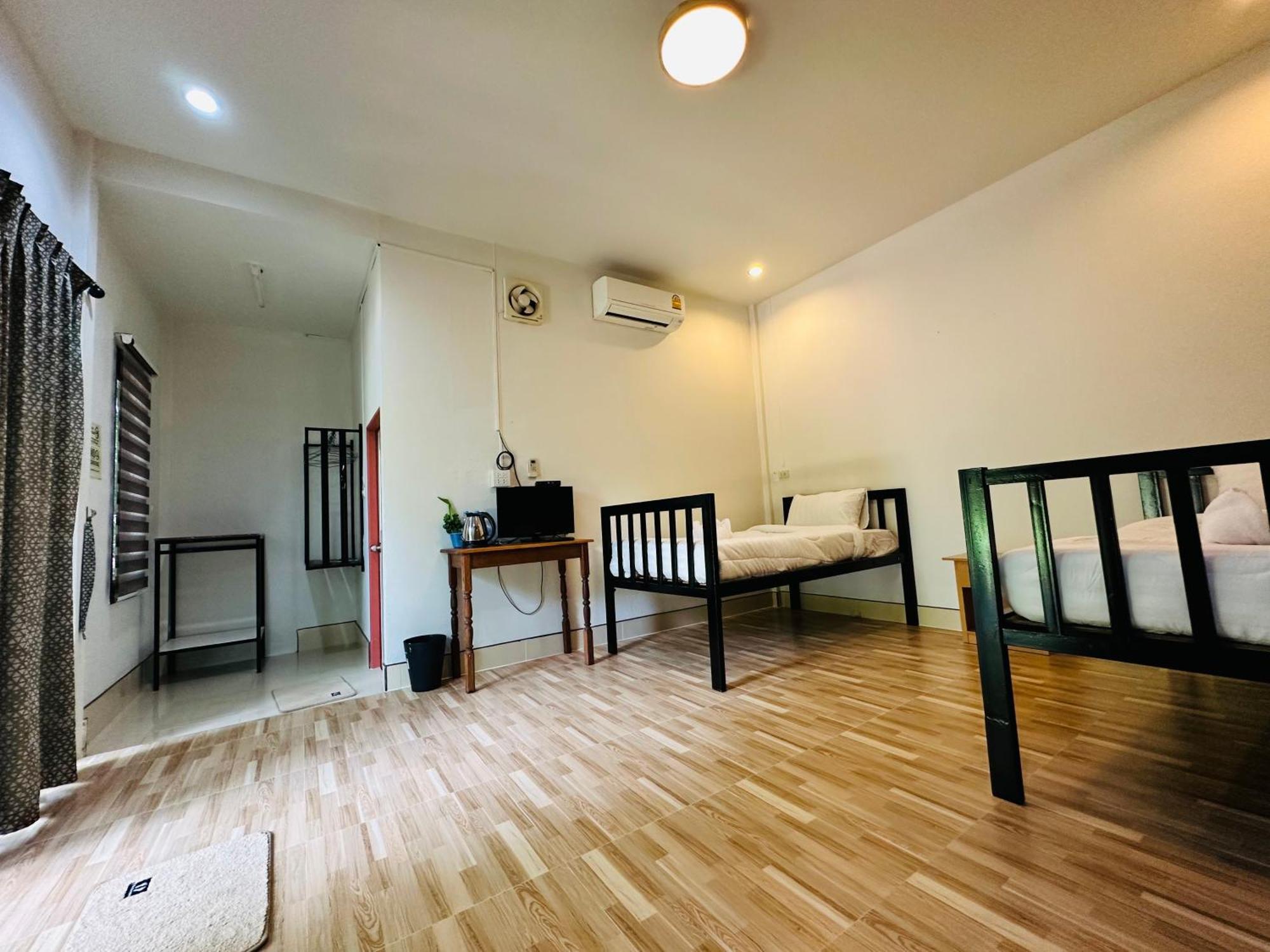 Koh Jum Bungalow & Hostel Εξωτερικό φωτογραφία